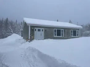 Thistle House - 5 km to Gros Morne - Image 4
