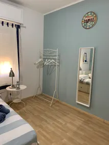 Private apartment facing the sea - Image 4