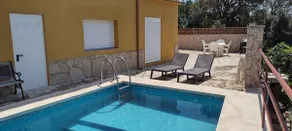 2 bedroom mountain retreat with pool and sea views - Image 3