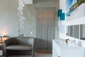 Luxurious Modern Flat 9 - Next to Metro Station - Image 4