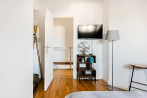 Head to the Sea from a Sleek Duplex in Nice's Old Town - Image 2