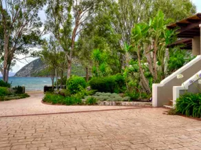 Aeolos beachfront family residence - Image 4