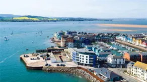 Super two bedroom apartment on Exmouth quay - Image 2