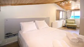 Family beach house near airport - Image 2