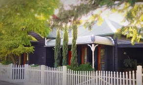 Surprising, ‘Artisan’ Ballarat - Image 3