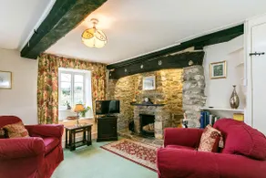 Character Farm Cottages - Image 2