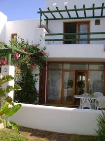 Peaceful Duplex & Pool - Image 2
