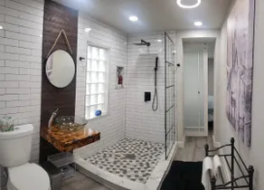 Cutest Pet Friendly close to downtown house - Image 5