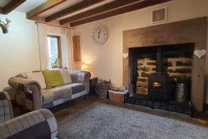 Carpenters Cottage, Elton in the Peak District - Image 2