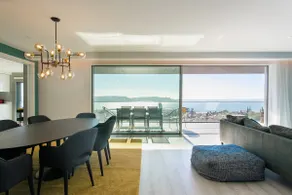 Luxury 4 bedr Flat w/ PANORAMIC Views & Pool!! - Image 2