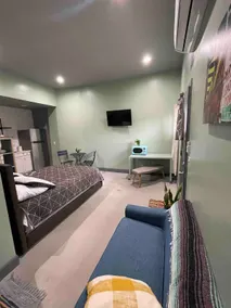 Quaint space, centrally located off I-10, UTEP - Image 5