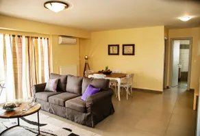 Catherine's Comfort Apartment No2 - Image 4