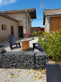 Charming cottage in the heart of Pays Mellois - Image 2