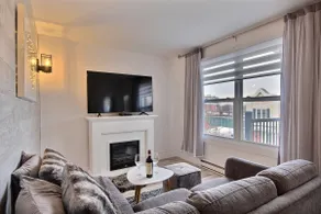 City Center Charming River View AC Free Parking - Image 2