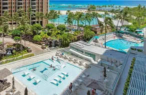Waikiki Ocean & Sunset View Condo-free parking - Image 4