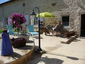 La Ponne, lovely gîte, large garden in Deux-Sèvres! - Image 4