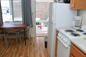Surf Inn #2 - Image 5