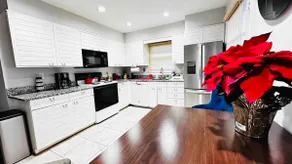Nice and clean House in Silver Spring - Image 2