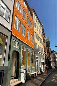 Center - Exclusive duplex with private roof terrace - Image 2