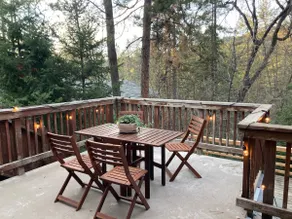 The Steller Jay cabin - Image 4