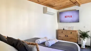 L'Oranger Suite – Private Jacuzzi * Relaxation * Park * A/C - Image 4