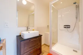 Fully equipped studio with free parking at 1 min. - Image 5