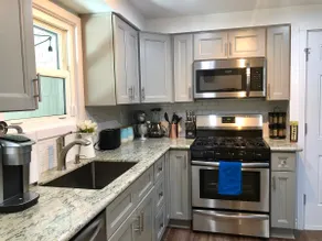 Hidden gem + AC, centrally located - Image 5