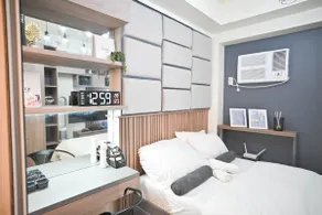 Pasig BGC| FastWifi Netflix PS4 Balcony Pool - Image 5