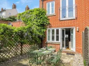 Shell Cottage Aldeburgh, emplacement central avec son propre parking - Image 4