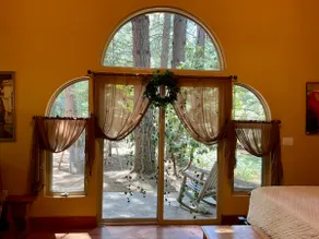 FairyTale Cottage Retreat, Love Dogs & Disc Golf - Image 2