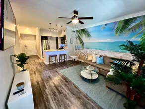 Island Breeze🌴 - 1BR/ Medical Center/ NRG/Galleria - Image 2