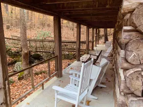 Beautiful Arrowhead Lodge in Jefferson Forest - Image 5