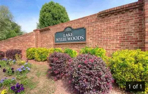 Lake Wylie Condo • Walk to Water • Pets • Pool - Image 4