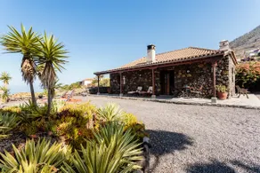 Aluguer de Férias 'Casa Rural Los Llanos Negros' com Vista para o Mar, Jardim & Wi-Fi - Image 2
