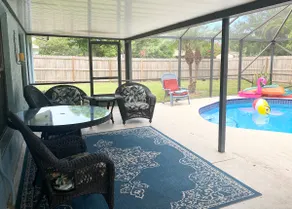 Tropical Pool Retreat - Image 4