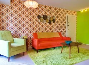 Mid Century Apartment (1960’s Time Capsule!) - Image 2
