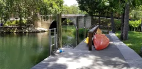 Homosassa home on the water with kayaks. - Image 2
