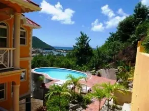 Paradise Cove Villa- Apartment Deck Lodge, Ocean View - Image 3