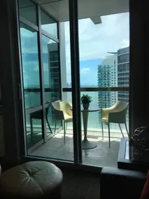 BRICKELL ARCH LUXURY CONDO 33rd FLOOR+FREE PARKING - Image 4