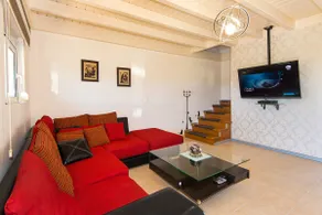 2 Bedrooms villa with pool, 300m from the sea - Image 4