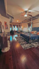 Luxury 5BR Home minutes to Downtown! - Image 4