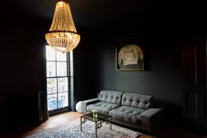 2 Bed Townhouse w/ Sunset Balcony Heart of Margate - Image 5