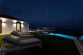 V&C Luxury Village - Image 5