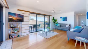 Edgewater 1- Top Floor apartment - LJ Hooker Yamba - Image 3