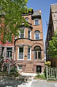 Dupont Townhouse 2 bedroom Apartment - Image 3