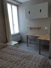 New cozy home with parking – Orleans Center #2 - Image 4