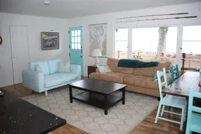 Inviting Waterfront Beach Cabin on 12 acres - Image 3