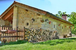 Rustic House in the Ojo Guareña Natural Park - Image 3