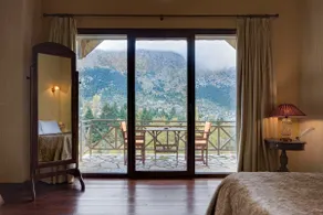 Parnassus Dreamwood Chalet - Image 3