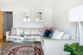 Beautiful Lincoln Park/ De Paul Complimentary Parking Permit - Image 5